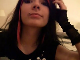 Emo Girl With Pierced  Gets Naked On Webcam Teen Video